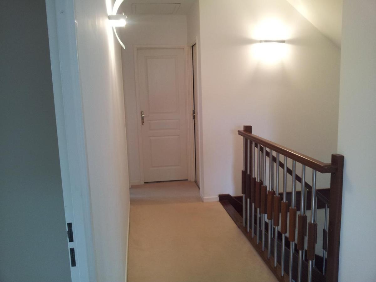 Guest House Reciner Disneyland Bailly-Romainvilliers Oda fotoğraf