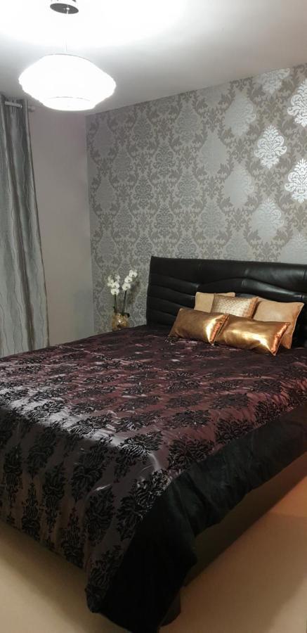 Guest House Reciner Disneyland Bailly-Romainvilliers Dış mekan fotoğraf